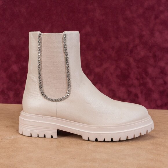 Vaneli Women Natta Ivory Leather Chain Link Narrow Ankle Chelsea Boots sz 9.5 - Picture 4 of 8